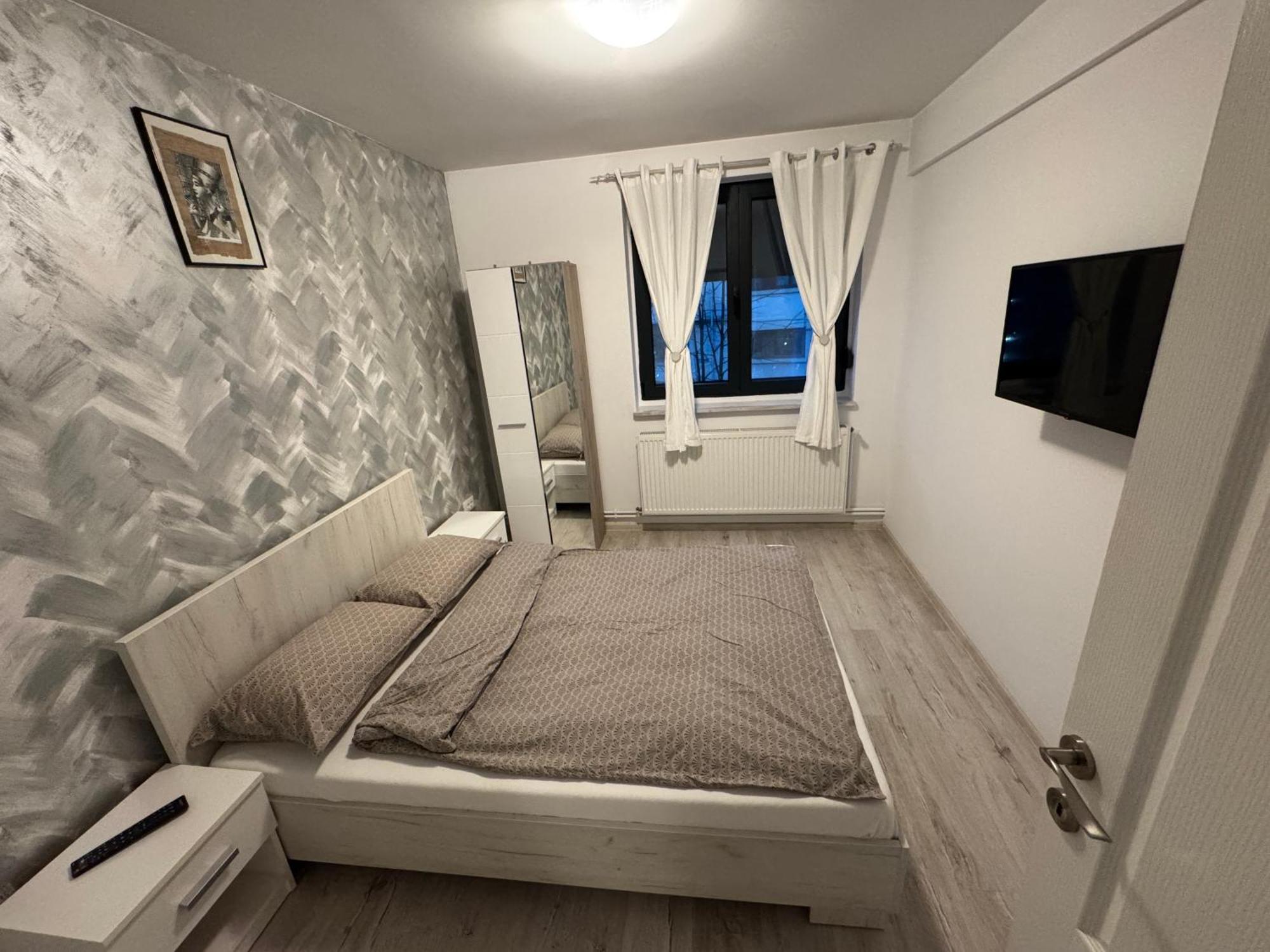 Apartament Ultracentral Modern 1 Pitesti Luaran gambar
